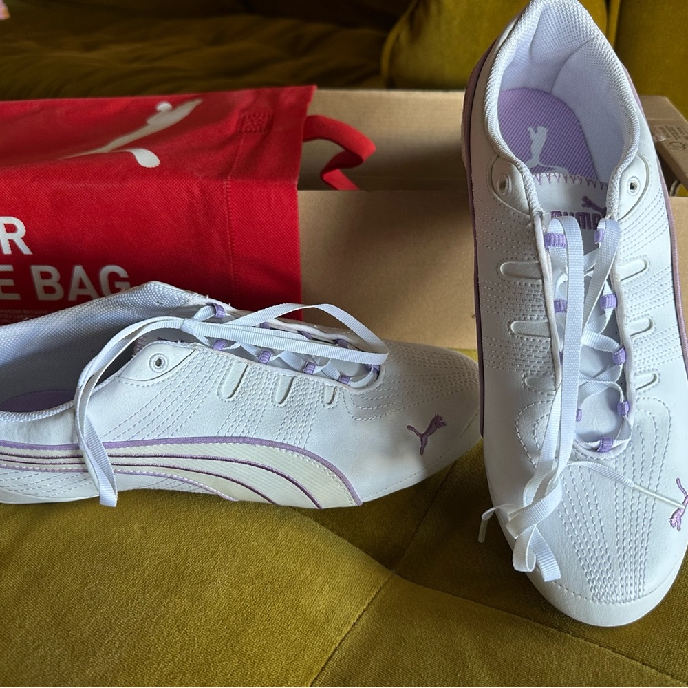 Women’s Puma size 10